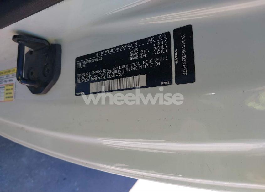 Photo 9 of 2013 Volvo C30 T5 (VIN YV1672MK1D2309378)