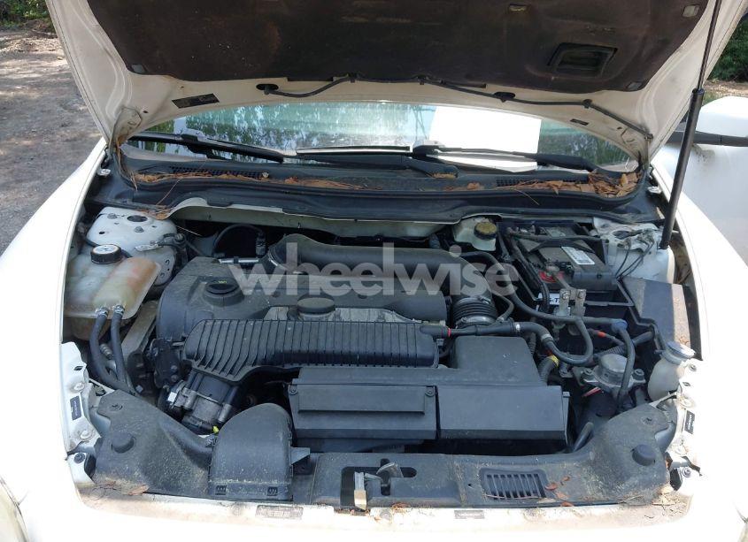 Photo 10 of 2011 Volvo C30 (VIN YV1672MK3B2212034)