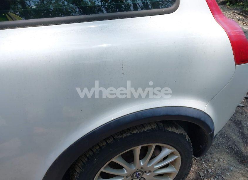 Photo 6 of 2011 Volvo C30 (VIN YV1672MK3B2212034)