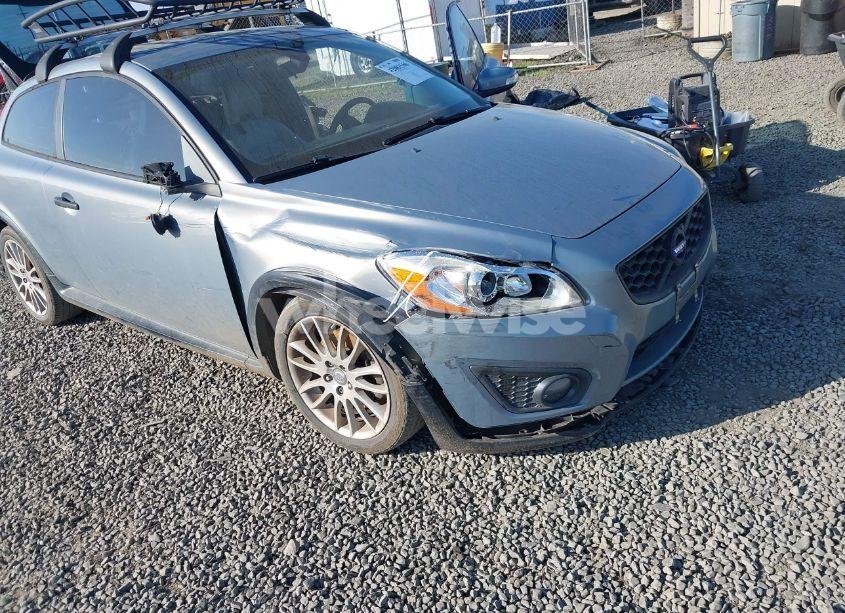 Photo 6 of 2011 Volvo C30 T5 (VIN YV1672MK4B2248010)