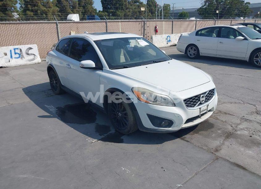 2011 Volvo C30 T5 (VIN YV1672MK7B2233341) main photo