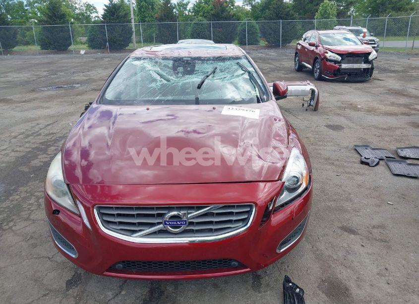 Photo 13 of 2013 Volvo S60 T6/T6 PLATINUM/T6 PREMIER PLUS/T6 R-DESIGN/T6 R-DESIGN PLATINUM (VIN YV1902FH1D2176480)