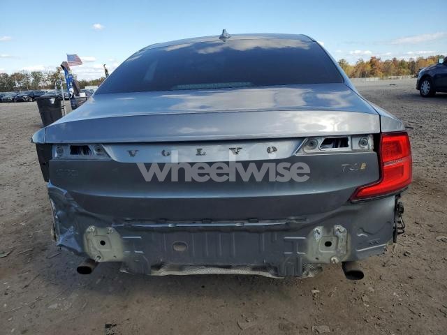 Photo 4 of 2017 VOLVO S90 T6 MOMENTUM (VIN YV1A22MK7H1003872)