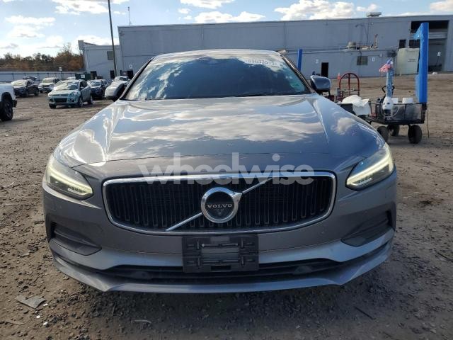 Photo 5 of 2017 VOLVO S90 T6 MOMENTUM (VIN YV1A22MK7H1003872)
