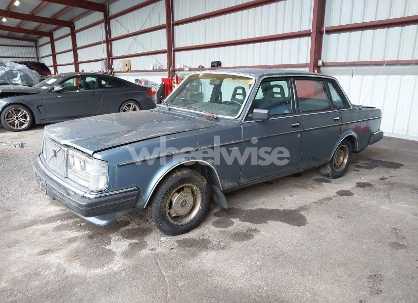 Photo 2 of 1985 Volvo 244 DL/GL (VIN YV1AX8843F1088206)