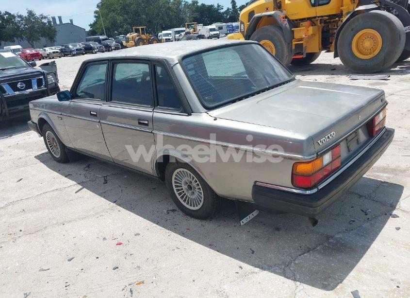 Photo 3 of 1985 Volvo 244 DL/GL (VIN YV1AX8845F1111890)