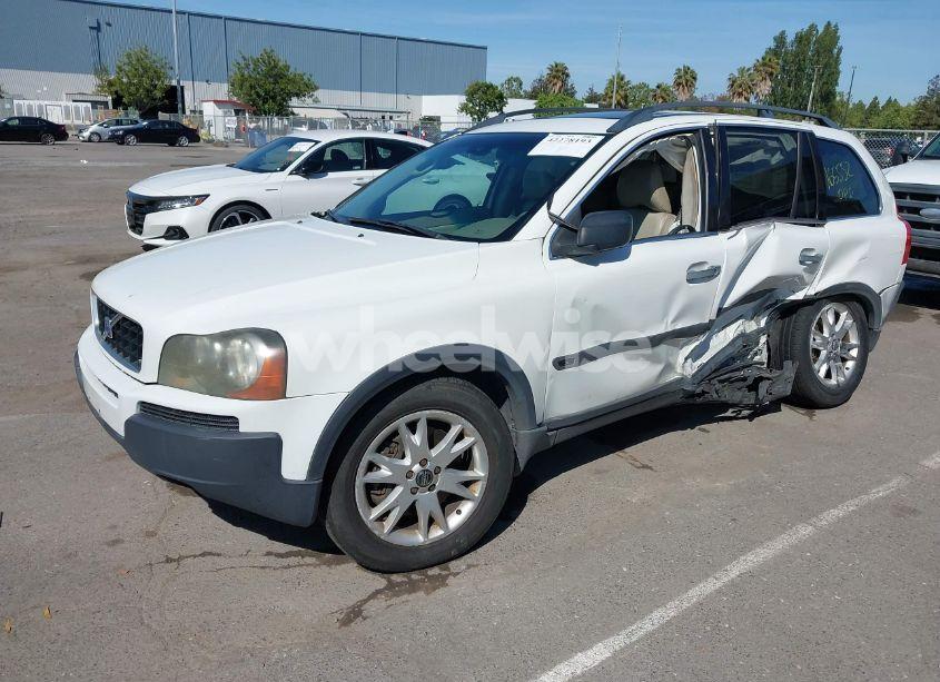 Photo 2 of 2005 Volvo Xc90 2.5T (VIN YV1CY592651145689)