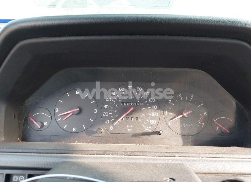 Photo 7 of 1991 Volvo 740 (VIN YV1FA8841M2525280)