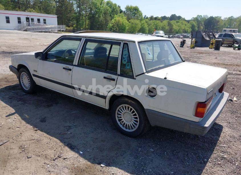 Photo 3 of 1991 Volvo 740 (VIN YV1FA8842M2506866)