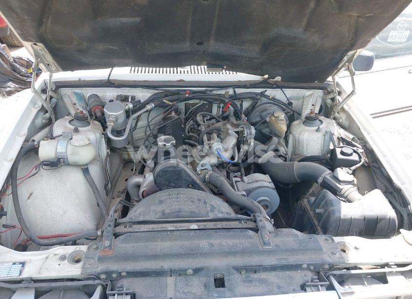 Photo 10 of 1986 Volvo 740 GLE (VIN YV1FX8857G1035931)