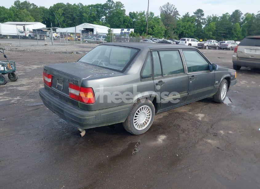Photo 4 of 1993 Volvo 940 N/A (VIN YV1JS8830P3120167)