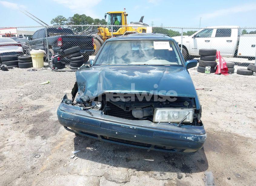 Photo 6 of 1998 Volvo S90 (VIN YV1KS9605W1128293)