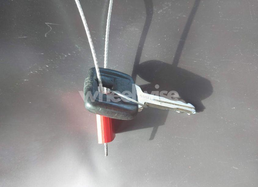 Photo 11 of 1998 Volvo S90 (VIN YV1KS9607W1138615)