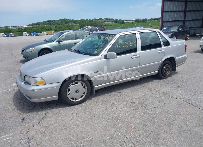 Photo 2 of 1998 Volvo S70 GTAS/GTMS (VIN YV1LS5574W3525719)