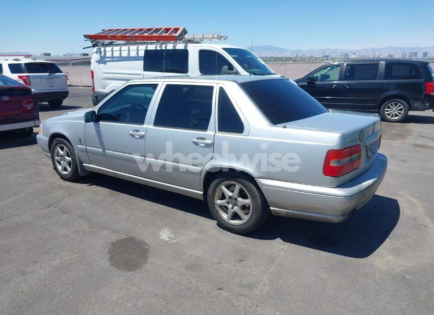 Photo 3 of 1999 Volvo S70 (VIN YV1LS55A0X2597598)