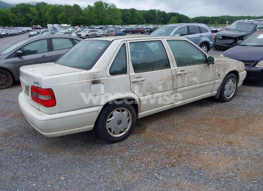 Photo 4 of 1999 Volvo S70 (VIN YV1LS55A2X2620251)