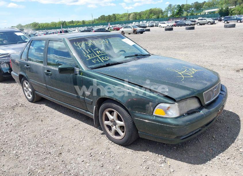 1998 Volvo S70 GLT (VIN YV1LS5644W2447467) main photo