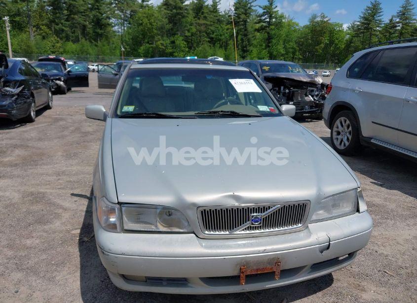 Photo 6 of 2000 Volvo S70 GLT/SE (VIN YV1LS56D5Y2661189)
