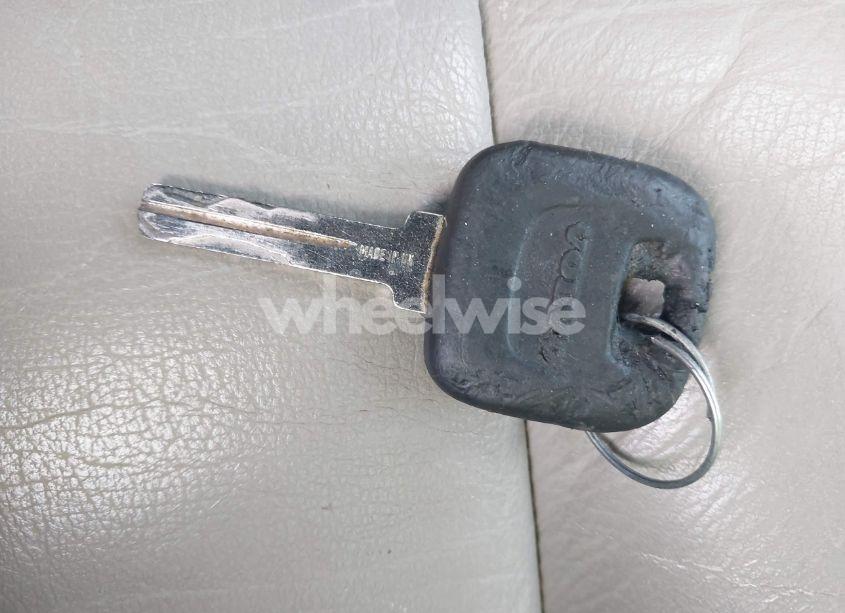 Photo 11 of 2000 Volvo S70 GLT/GLT SE (VIN YV1LS56D6Y2639248)