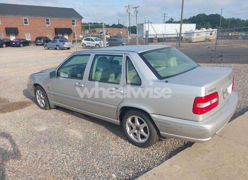 Photo 3 of 2000 Volvo S70 GLT/GLT SE (VIN YV1LS56D6Y2639248)
