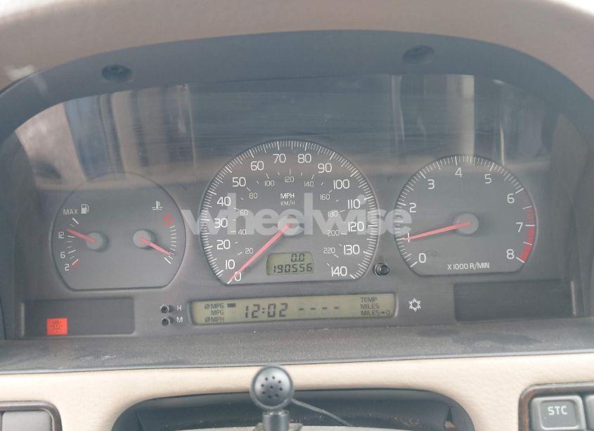 Photo 7 of 2000 Volvo S70 GLT/GLT SE (VIN YV1LS56D8Y2627201)