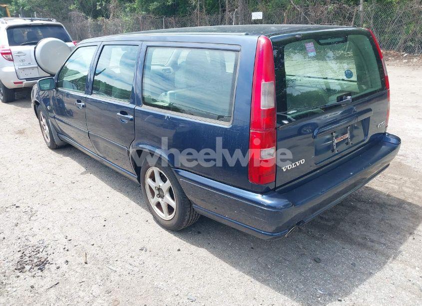 Photo 3 of 2000 Volvo V70 SE (VIN YV1LW61J7Y2650265)