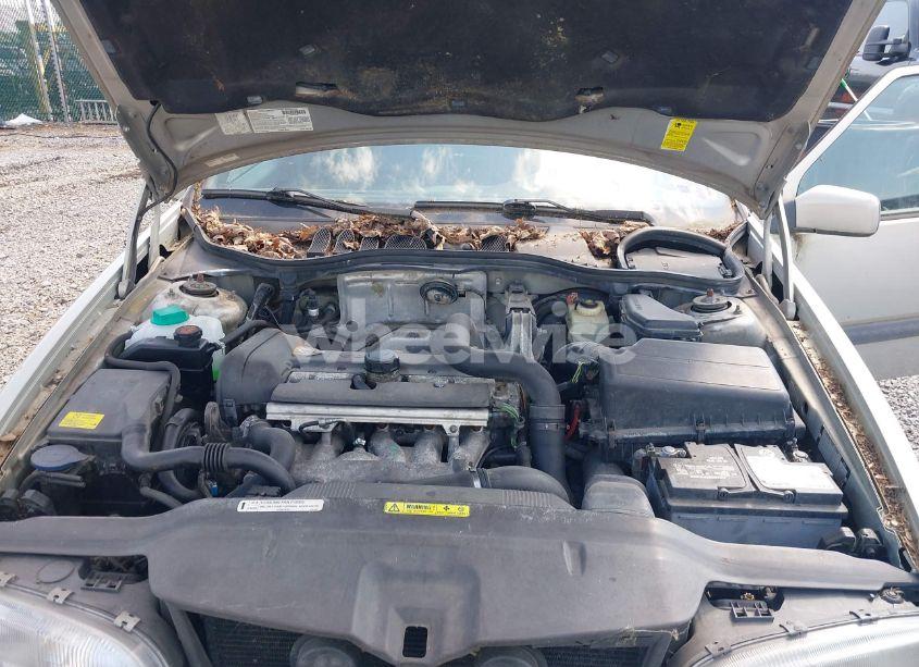 Photo 10 of 2000 Volvo V70 XC/XC SE (VIN YV1LZ56D9Y2721437)
