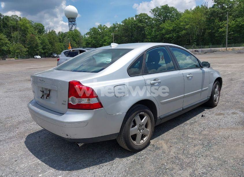 Photo 4 of 2006 Volvo S40 T5 (VIN YV1MH682762192253)