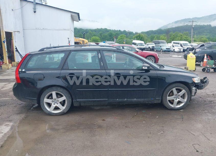 Photo 13 of 2008 Volvo V50 2.4I (VIN YV1MW382782377457)
