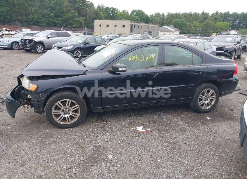 Photo 14 of 2008 Volvo S60 2.5T (VIN YV1RH592182700816)