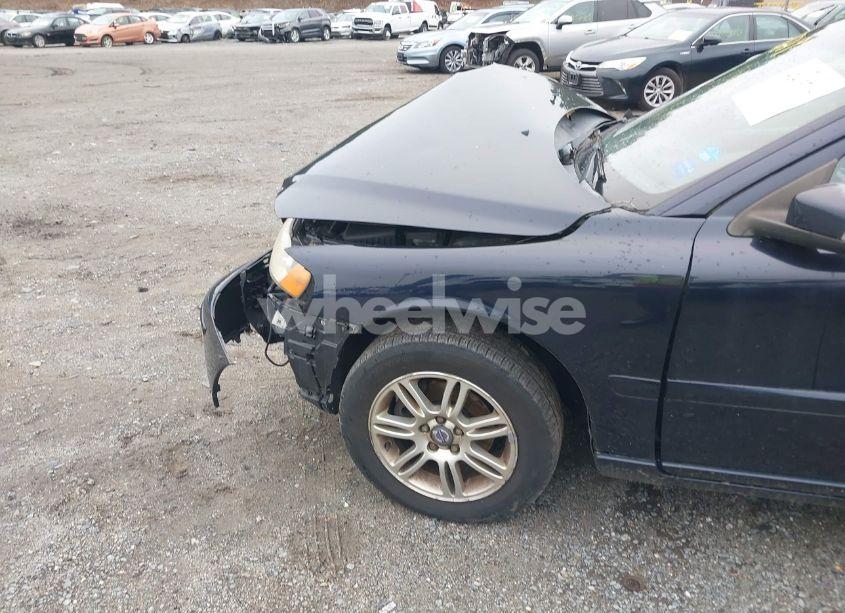 Photo 6 of 2008 Volvo S60 2.5T (VIN YV1RH592182700816)