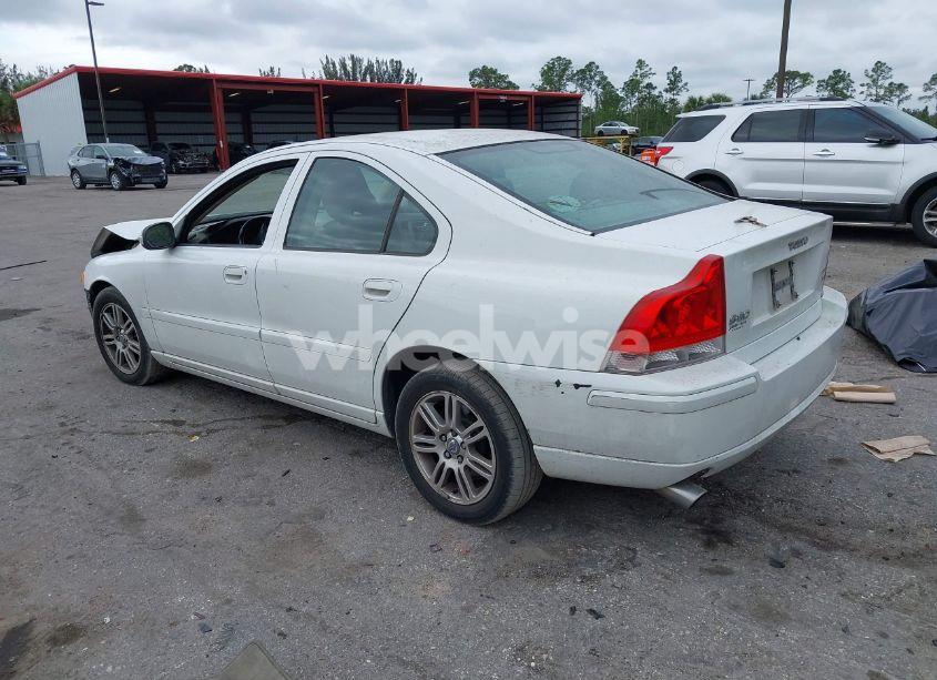 Photo 3 of 2007 Volvo S60 2.5T (VIN YV1RH592872643853)