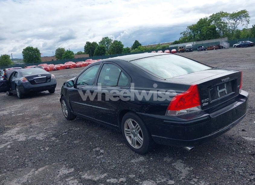 Photo 3 of 2008 Volvo S60 2.5T (VIN YV1RS592482685570)