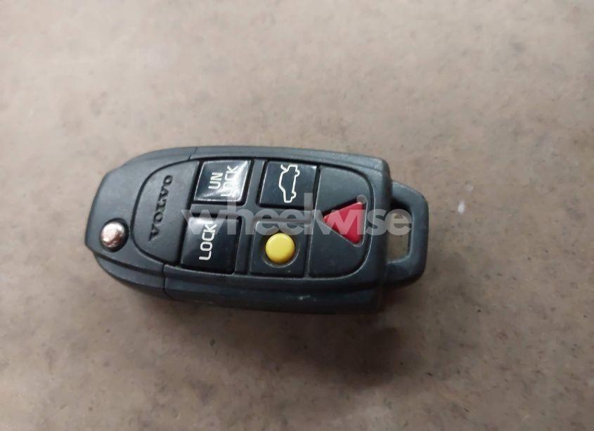 Photo 11 of 2007 Volvo V70 R (VIN YV1SJ527072648718)