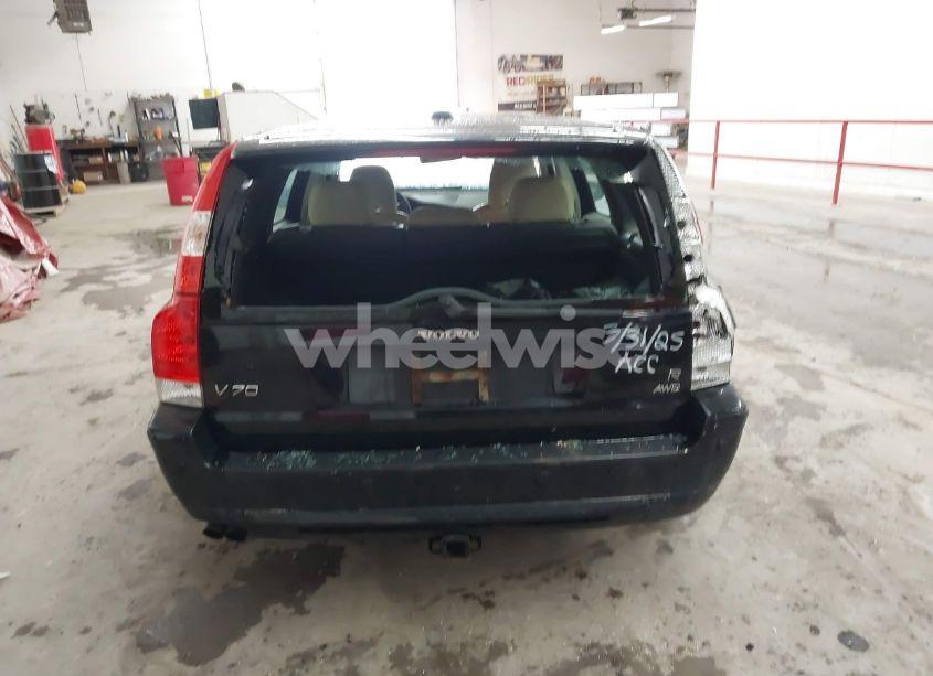 Photo 16 of 2007 Volvo V70 R (VIN YV1SJ527072648718)