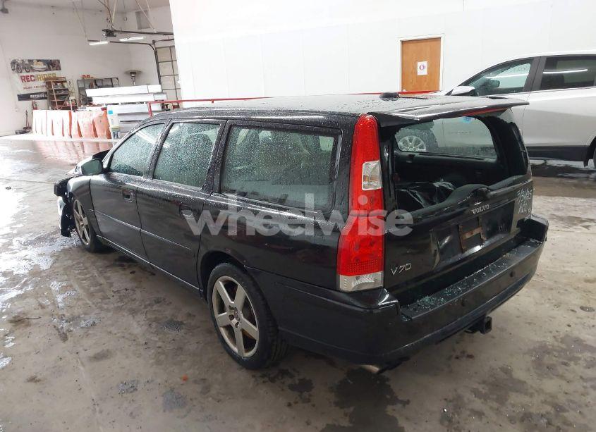 Photo 3 of 2007 Volvo V70 R (VIN YV1SJ527072648718)