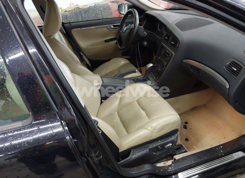 Photo 5 of 2007 Volvo V70 R (VIN YV1SJ527072648718)