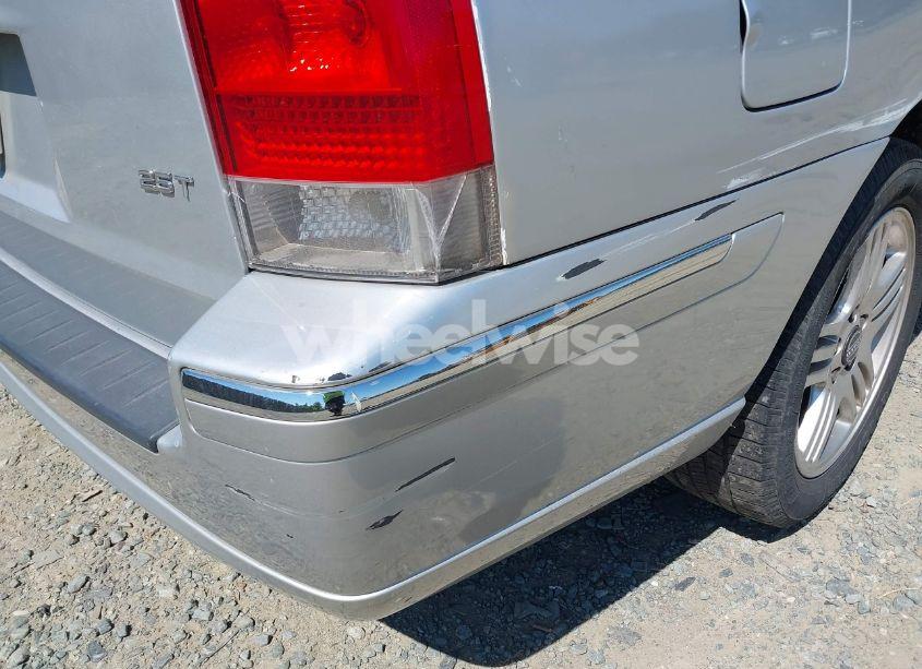 Photo 12 of 2006 Volvo V70 2.5T (VIN YV1SW592062557300)