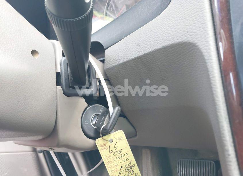 Photo 11 of 2005 Volvo V70 2.5T (VIN YV1SW592952511589)