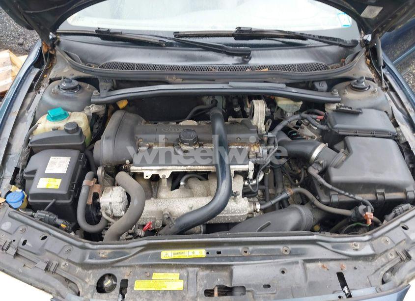 Photo 10 of 2006 Volvo V70 2.5T (VIN YV1SW592962577044)