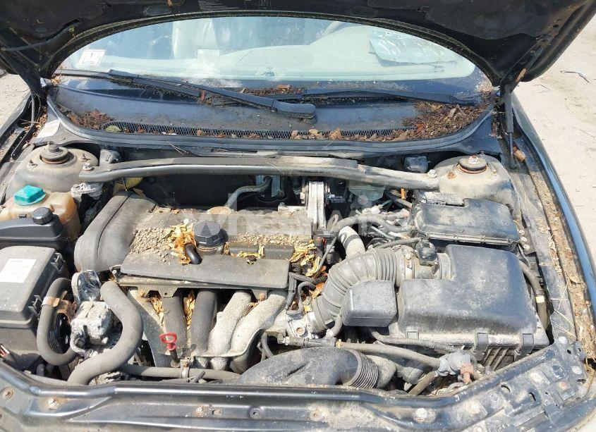 Photo 10 of 2007 Volvo V70 2.4 (VIN YV1SW612871654320)