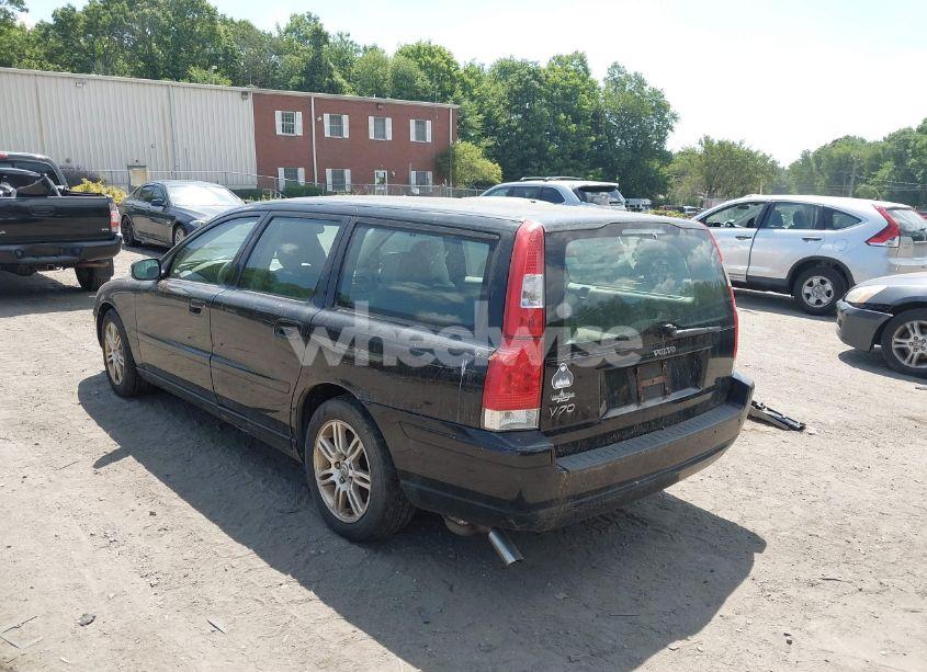 Photo 3 of 2007 Volvo V70 2.4 (VIN YV1SW612871654320)