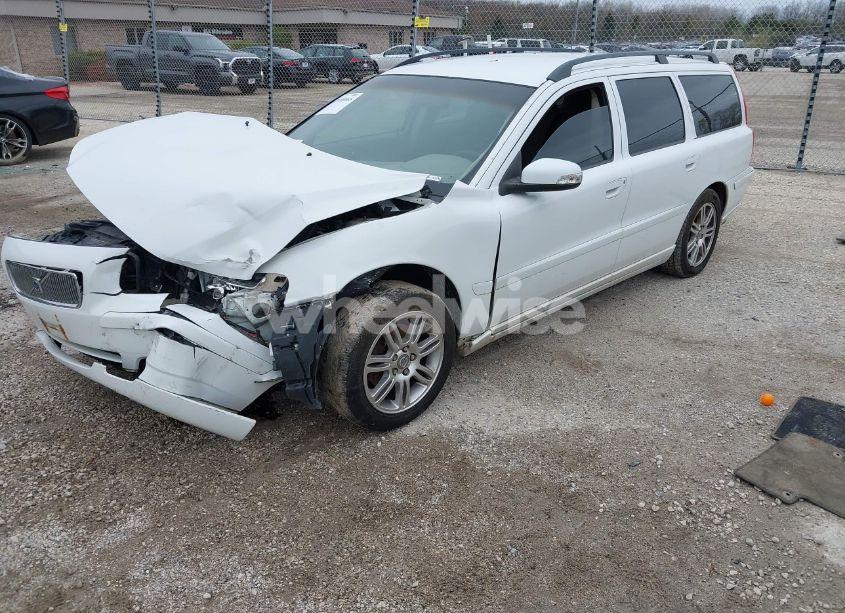 Photo 2 of 2007 Volvo V70 2.4 (VIN YV1SW612872659723)