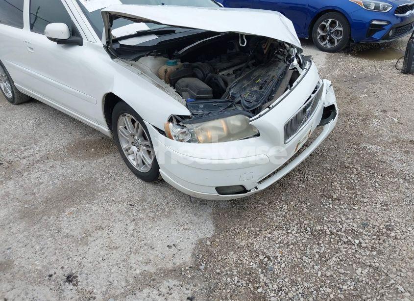 Photo 6 of 2007 Volvo V70 2.4 (VIN YV1SW612872659723)