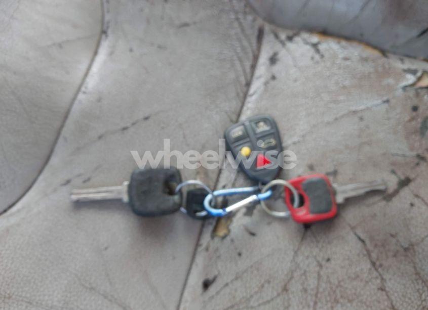 Photo 11 of 2001 Volvo V70 2.4 (VIN YV1SW61R312114727)