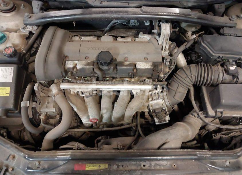 Photo 10 of 2001 Volvo V70 2.4 (VIN YV1SW61R611109527)