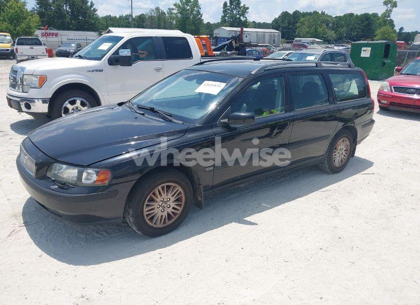 Photo 2 of 2004 Volvo V70 2.4 (VIN YV1SW61T642380419)