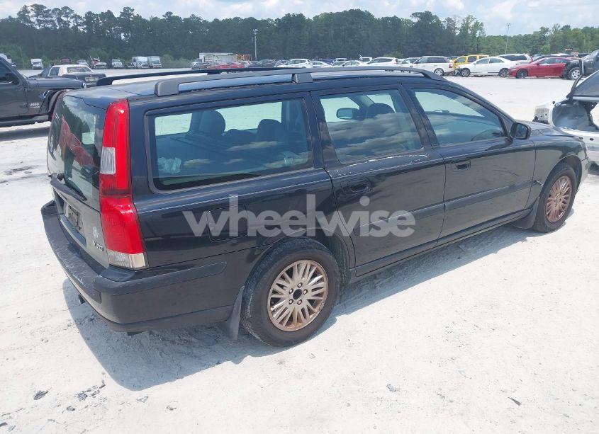 Photo 4 of 2004 Volvo V70 2.4 (VIN YV1SW61T642380419)