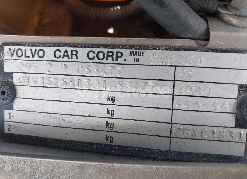 Photo 9 of 2002 Volvo V70 XC (VIN YV1SZ58D321053477)