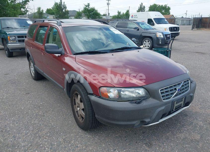 Photo 6 of 2002 Volvo V70 XC (VIN YV1SZ58DX21076660)